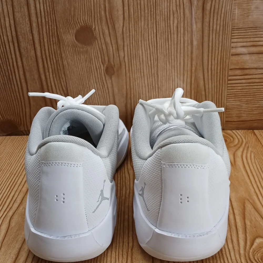 Nike Air Jordan Zoom White and Gray Athletic Sneakers - Picture 6 of 14